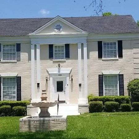BEST DEAL IN TOWN! Entire 1 Bedroom Apartment 59 Montgomery Extérieur photo